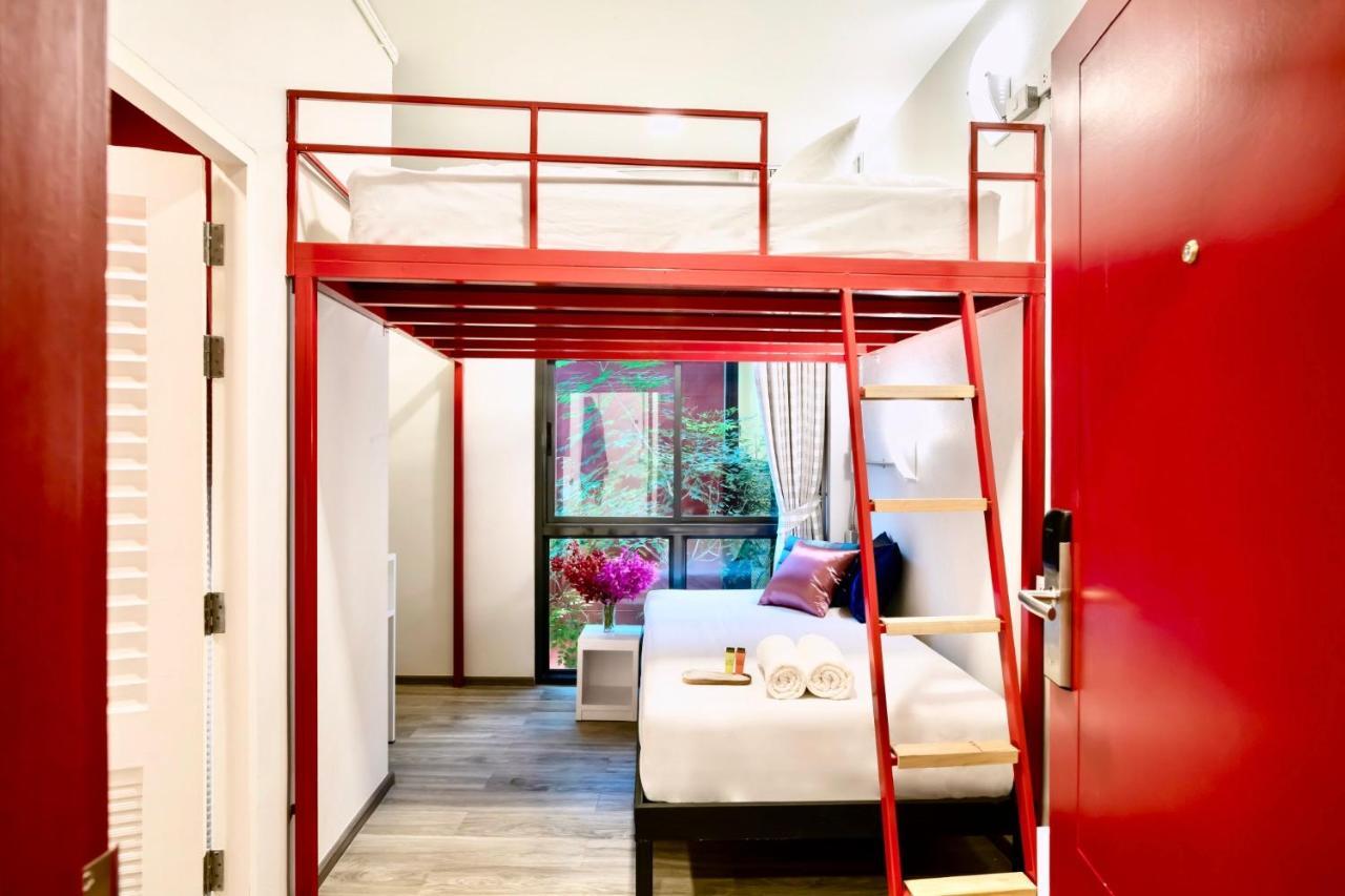 Red Door Heritage Hotel Bangkok Exterior photo